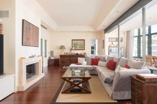 Apartament a Dreta de l´Eixample. Exclusivo piso reformado en preciosa finca del eixample