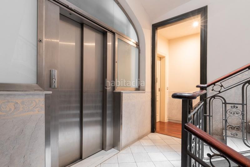 Foto 1e667590-f131-4916-b660-850cb7cc584b. Apartament amb calefacció aparcament a Dreta de l´Eixample Barcelona