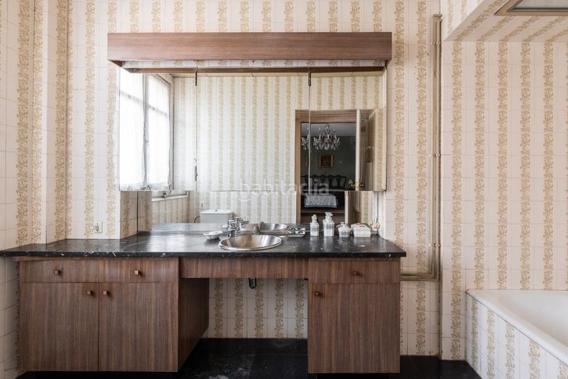 Foto 2cd721a3-0ac1-4809-96c8-61200e2493c2. Apartamento dos pisos esquineros con terraza en sant gervasi en Barcelona