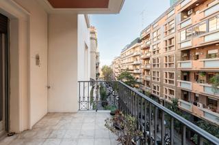 Appartement à Sant Gervasi - Bonanova. Dos pisos esquineros con terraza en sant gervasi