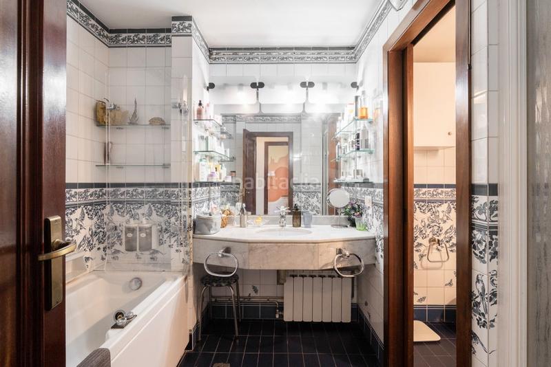 Foto b1fa5ce3-4f2a-4596-854d-7fb1ebb9de4b. Piccolo appartamento con parcheggio in Sant Gervasi - Bonanova Barcelona