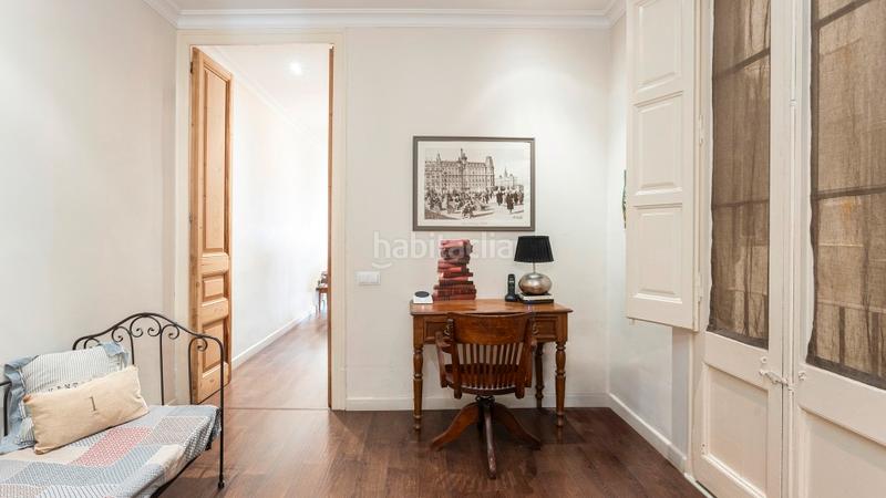Foto f0d516f0-2fda-46f3-9f93-782e94920ca9. Appartement mit heizung in Sant Antoni Barcelona