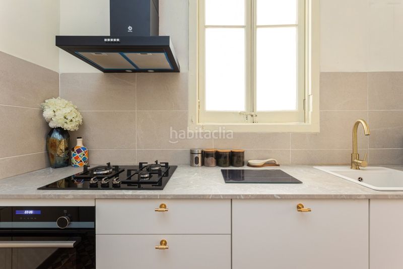 Foto e97d9597-f803-4459-b5cc-e31616bb9196. Apartament amb calefacció a Gòtic Barcelona