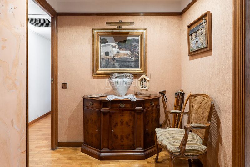 Foto 13f5155e-ccfb-4118-8b39-e46beb2a2346. Àtic amb aparcament a La Nova Esquerra de l´Eixample Barcelona