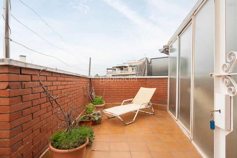 Foto 64ee1e22-6f66-40dc-b620-fef18e4ea7c4. Àtic amb aparcament a La Nova Esquerra de l´Eixample Barcelona