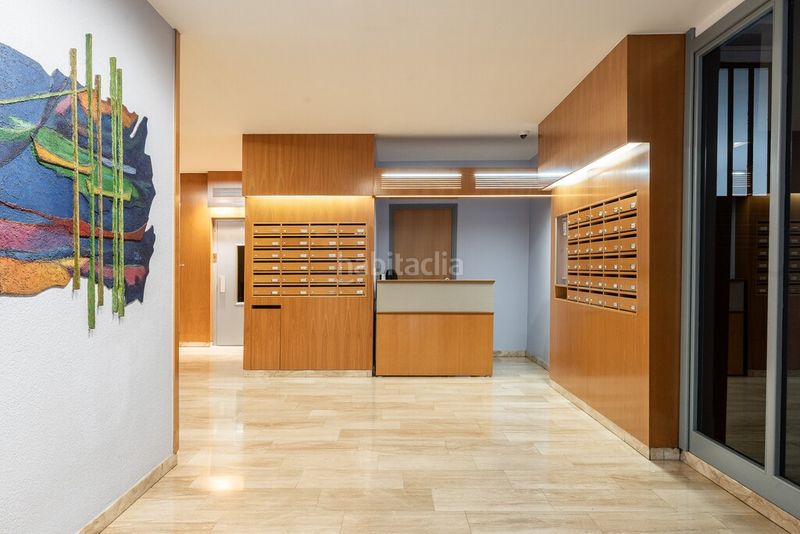 Foto 933c6e70-343f-4f78-a897-1d07be36c77a. Àtic amb aparcament a La Nova Esquerra de l´Eixample Barcelona