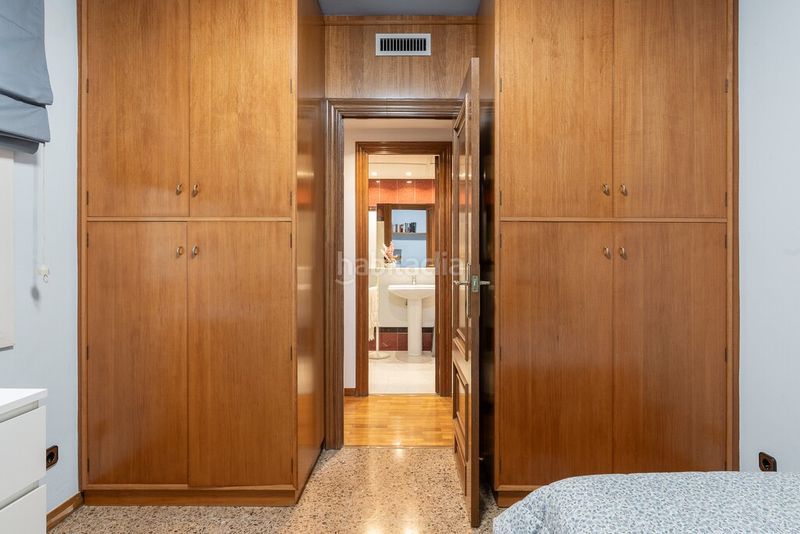 Foto 9e108df1-a56d-4c98-a1d1-d0232f148300. Àtic amb aparcament a La Nova Esquerra de l´Eixample Barcelona