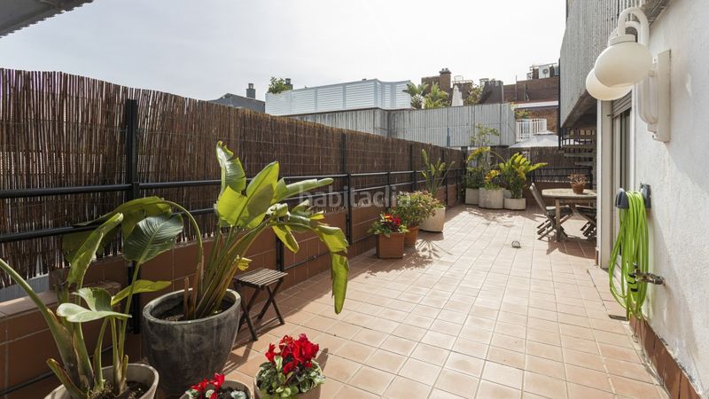 Foto 1c7a98dc-4642-4da4-aca5-09bcfa7a670b. Àtic amb aparcament piscina a Tres Torres Barcelona