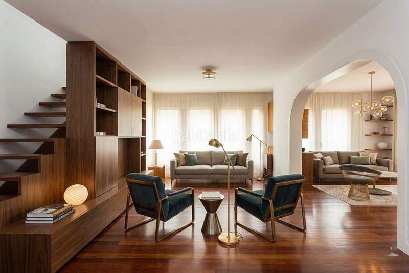 Foto 55260b64-5a1a-4716-804b-61f55bfb44ec. Àtic amb aparcament piscina a Tres Torres Barcelona