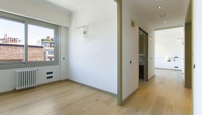 Foto 7165cacb-3349-4fbd-bcc1-66b5f063f686. Àtic amb calefacció aparcament a Sant Gervasi - Galvany Barcelona