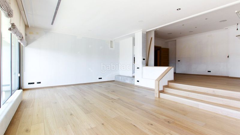 Foto f97d5b0e-94c7-423d-be3a-050dd3412b8e. Àtic amb calefacció aparcament a Sant Gervasi - Galvany Barcelona