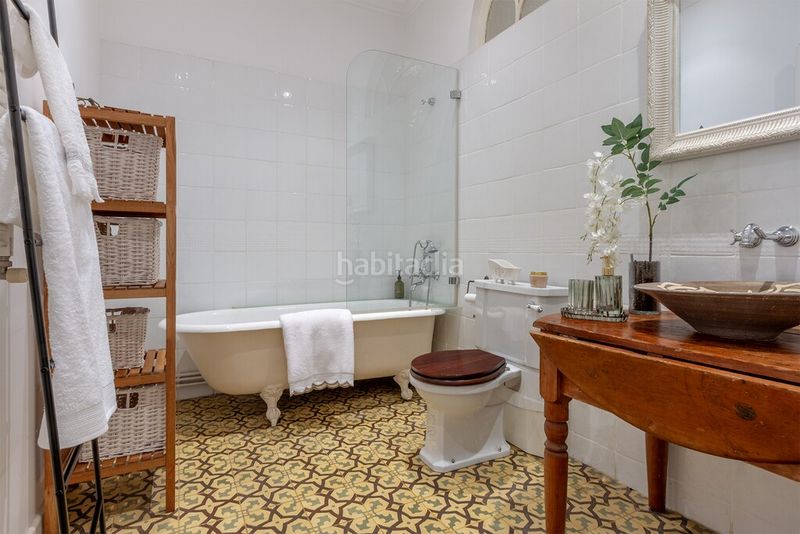 Foto 1620a9b6-4330-4a5b-977a-1ab86d000e4b. Apartament amb calefacció a Sant Antoni Barcelona