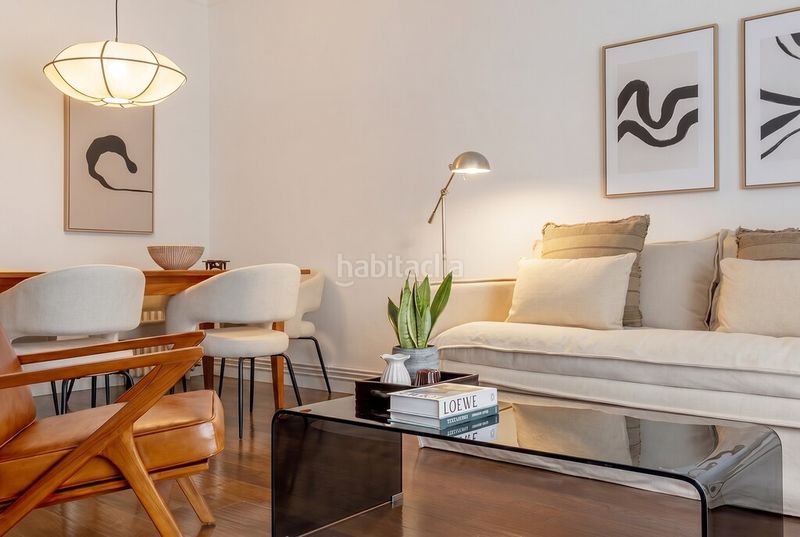 Foto 69d550ea-5da9-4556-beff-fd8a2278301f. Apartament amb calefacció a Sant Antoni Barcelona