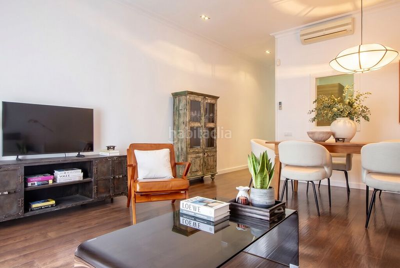 Foto cb155034-ecde-4217-b437-095d3b110677. Apartament amb calefacció a Sant Antoni Barcelona