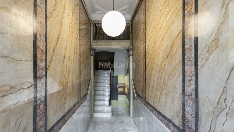 Foto e92d8180-3bf7-40d9-971d-9d2ca89886b3. Apartament amb calefacció a Sant Antoni Barcelona