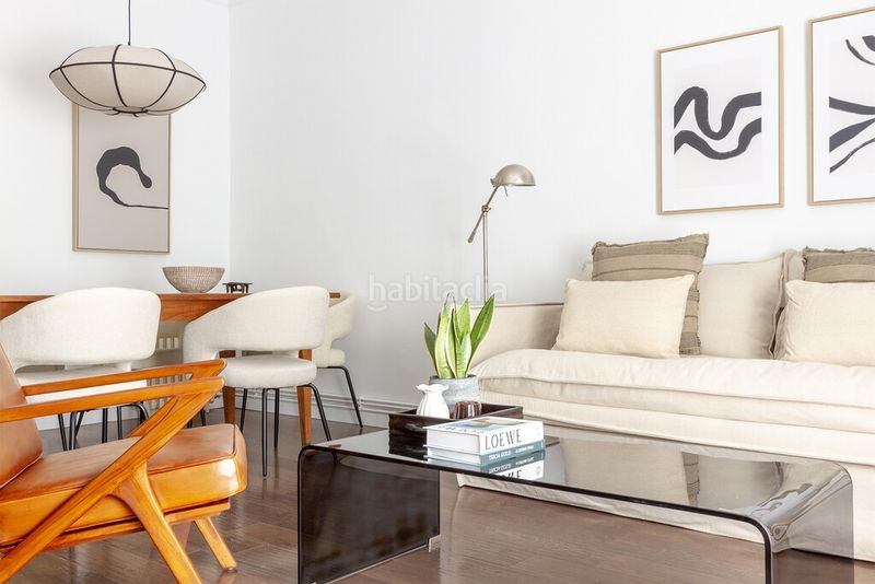 Foto f9e19f00-3bf4-4633-b0ae-da1bcf48ffd4. Apartament amb calefacció a Sant Antoni Barcelona