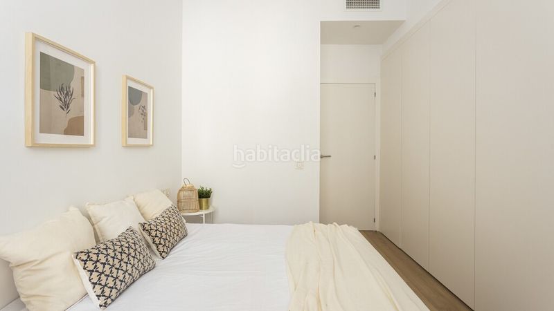 Foto cf364a35-04e2-4683-baac-e41aa0fd0692. Apartamento piso muy luminoso y con terraza exclusiva en el centro histórico en Barcelona