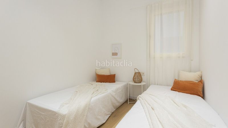 Foto ffb07ff1-0791-4bfb-86ef-5055cf2e2505. Apartamento piso muy luminoso y con terraza exclusiva en el centro histórico en Barcelona
