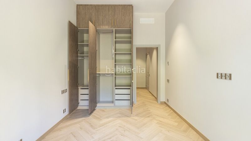 Foto 2a2bcd62-464a-4c80-8a90-a9fb1e265779. Apartament amb calefacció a Dreta de l´Eixample Barcelona