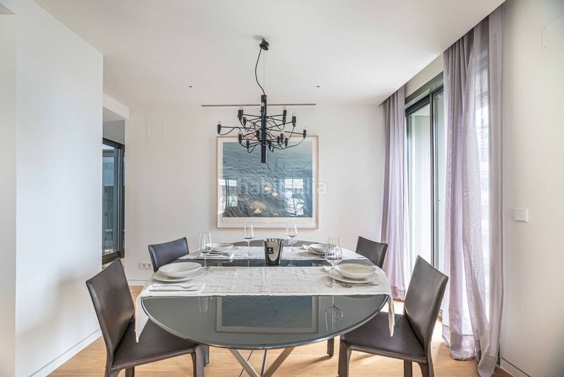 Foto e5dc3a4c-18ba-409a-8fab-23f9c082c6df. Apartament amb aparcament piscina a Vila de Gràcia Barcelona