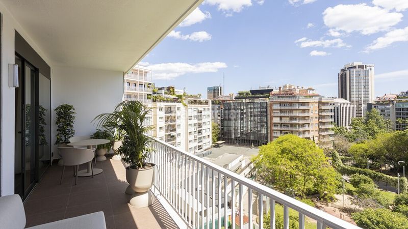 Foto e948f5d0-c9ba-4ae4-a494-ecc06f780bff. Apartament amb aparcament a Sant Gervasi - Galvany Barcelona