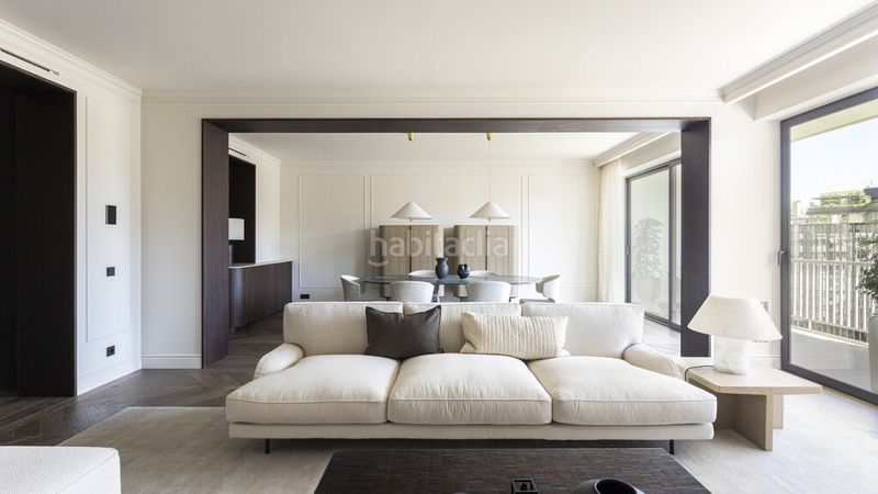 Foto ec1684b4-6ea5-4f2f-a466-20211de18544. Apartament amb aparcament a Sant Gervasi - Galvany Barcelona