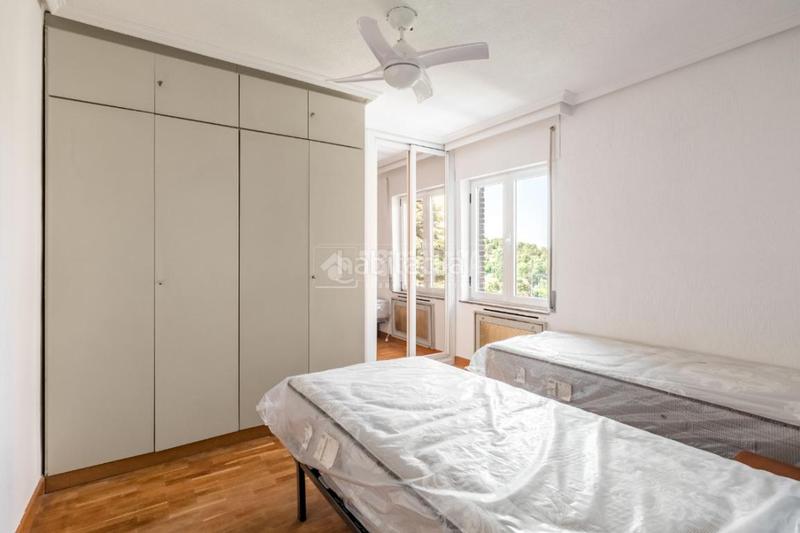 Foto 86f901a5-7f11-482a-8b10-a078af51b967. Alquiler piso  en alquiler en Ventas Madrid