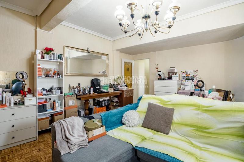 Foto 126f259e-f8c4-4e29-ac99-92bf582540ff. Piso  en venta en Ventas Madrid