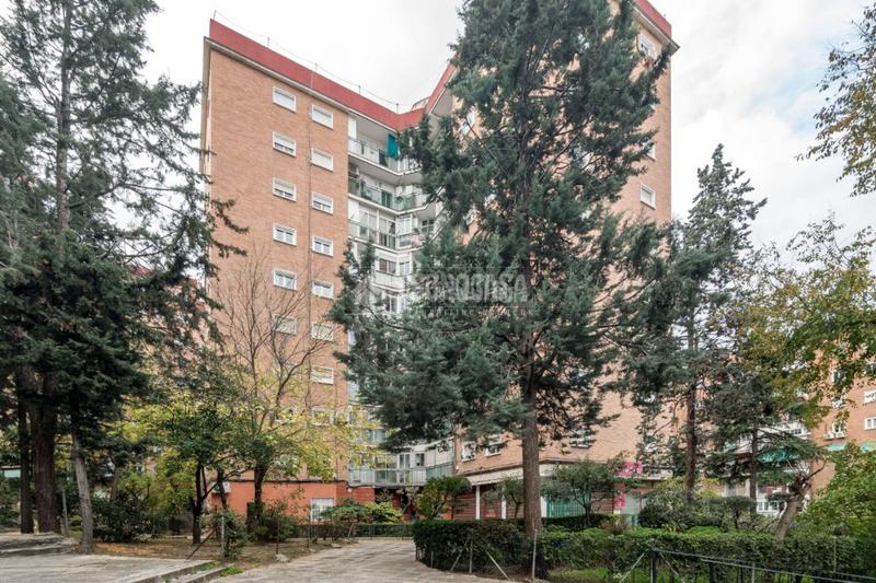 Foto 9dc59ef6-f719-4c27-bd9a-33c6e11ae91e. Piso  en venta en Ventas Madrid