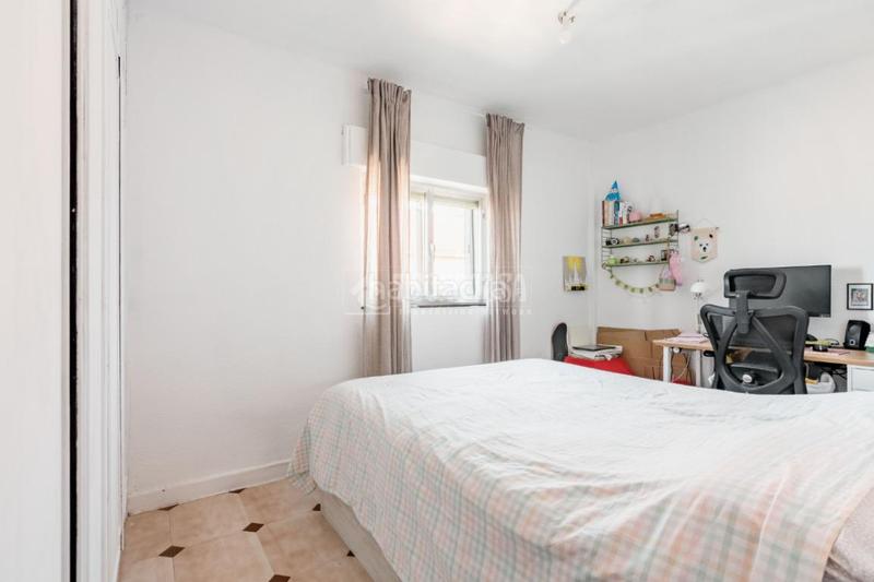 Foto fa0d5c1b-5d94-4858-850e-44814d9f3091. Appartement dans Ventas Madrid