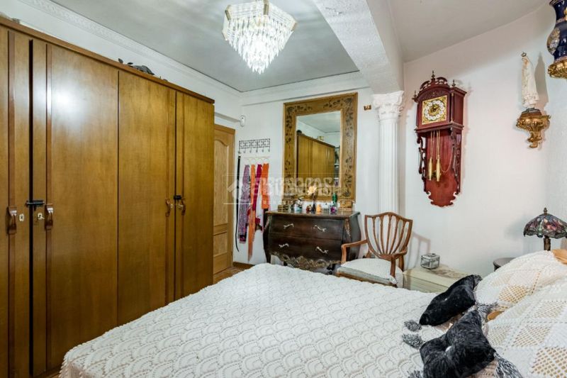 Foto 0a661e40-d68d-4279-a782-6be8991a62d7. Pis a Ventas Madrid