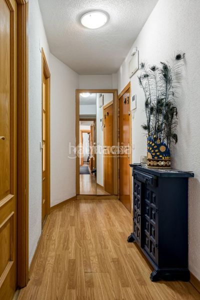 Foto aeda17f9-0525-4aa5-8942-8efe55b1c4af. Pis a Ventas Madrid