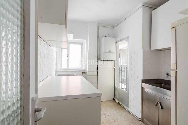Foto 517360be-b0c2-42f6-8094-d3e878beabe3. Lloguer pis a Ventas Madrid