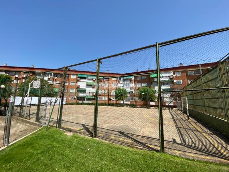 Foto 7e22b7d5-9163-492d-9af2-1f376665b329. Piso  en venta en Mejorada del Campo