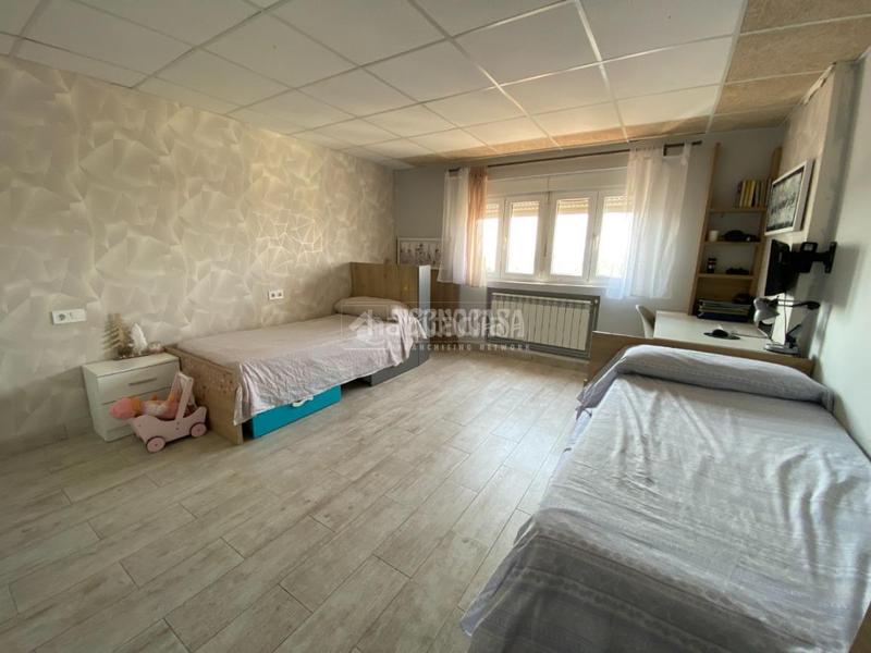 Foto 59033d0f-e6d0-42d1-add1-ac01c9db861f. Masía casa rural en venta en Mejorada del Campo