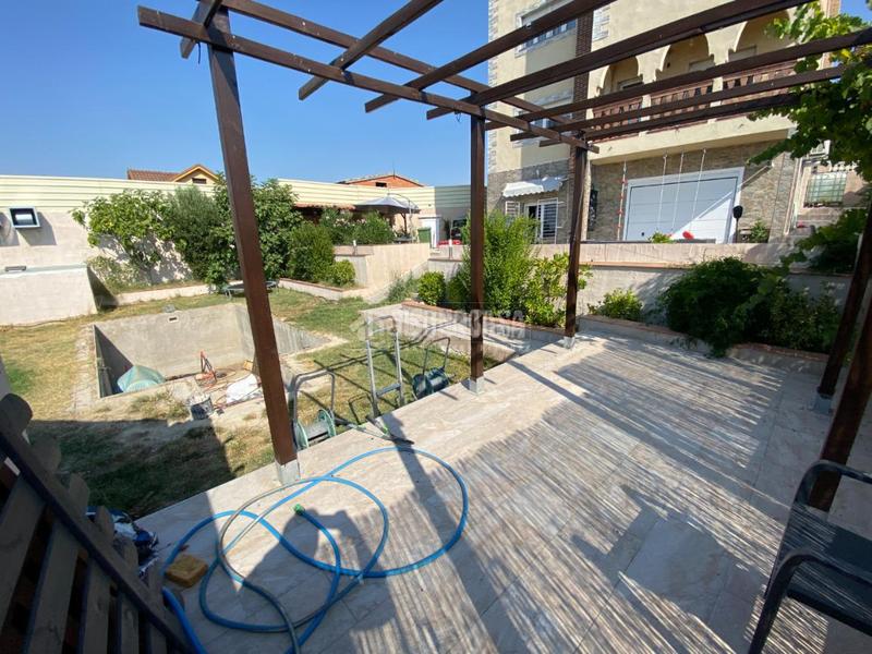 Foto d99717d8-2926-4c41-93fb-91388058d5fd. Masía casa rural en venta en Mejorada del Campo
