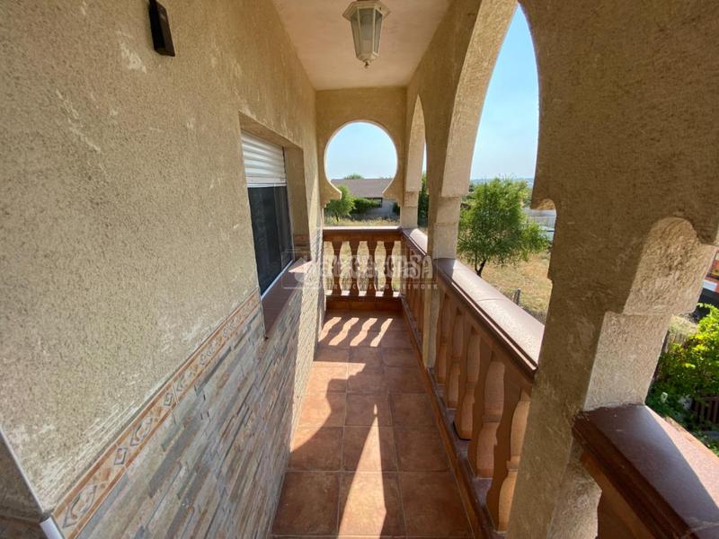 Foto ed6fedb5-7c6c-4df4-a157-39b666d9fc85. Masía casa rural en venta en Mejorada del Campo