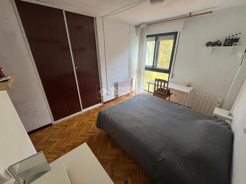 Foto b45cf02d-b91a-4b51-b1a3-75919ed29023. Maison jumelée avec chauffage parking piscine dans Mejorada del Campo