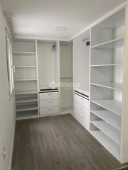 Location Appartement à Nuevo Parque - Los Rosales - Tráfico Pesado. Piso en alquiler en huelva