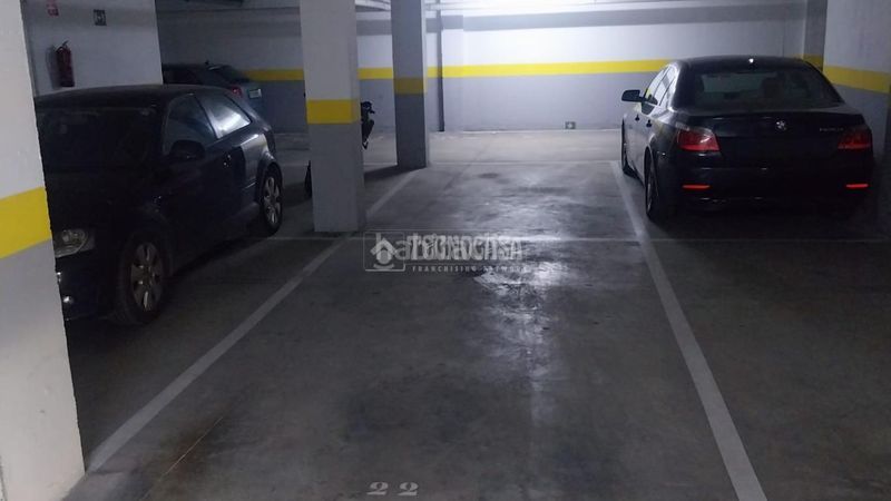 Foto 0e07edc3-ea4f-492f-a7c6-b9b0ea04d4ca. Aparcament cotxe a La Florida - Vistalegre Huelva