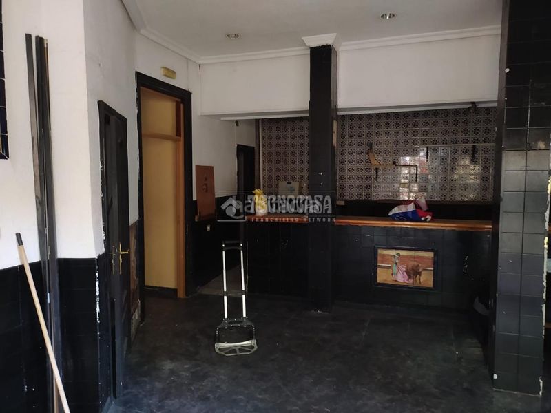 Foto 06d1ae5b-6ab7-4551-8719-d5f29f521bd7. Local comercial a Centro Móstoles