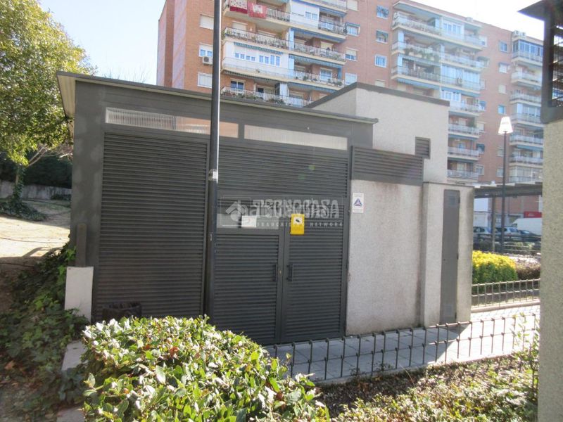 Foto 44b2310f-b182-416f-b74d-c7f633377635. Aparcament cotxe a Norte-Universidad Móstoles