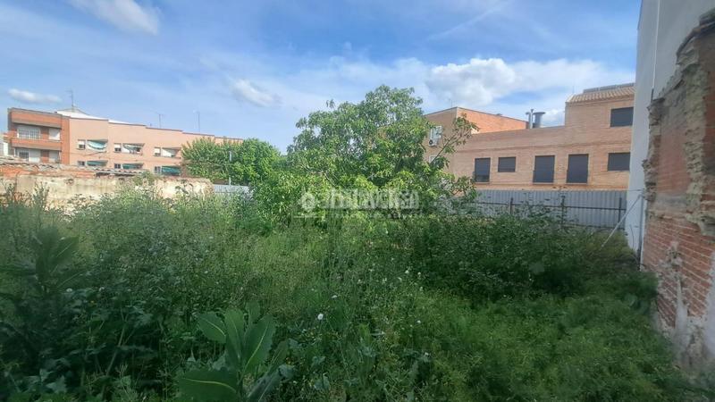 Foto 35edbb6b-8298-4311-923c-c03c5b3e0af3. Terreno residenziale in Centro Parla
