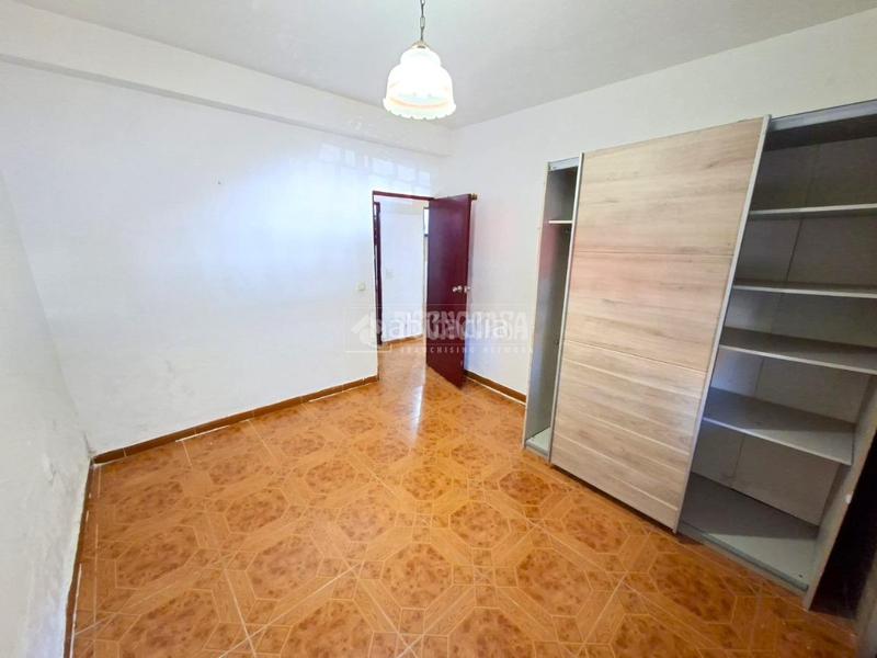 Foto 822afe64-0cc4-4e31-ba2e-dc9281246854. Pis a Villayuventus-Renfe Parla