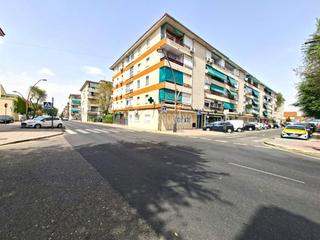Appartement à Villayuventus-Renfe. Piso en venta en parla