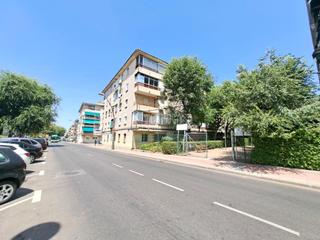 Appartement à Villayuventus-Renfe. Piso en venta en parla