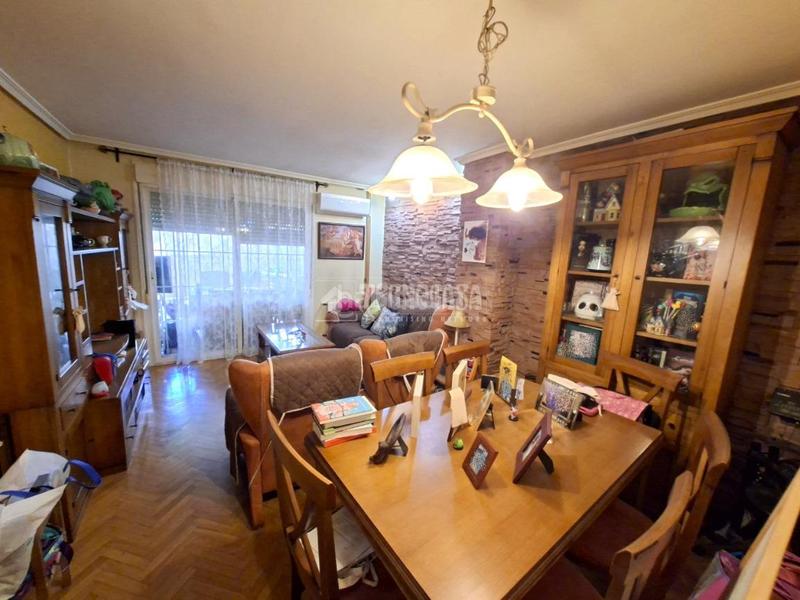 Foto 7f88309e-ef46-4e7d-91a7-b2d6519c0bd2. Appartement avec chauffage parking dans Laguna Park Parla