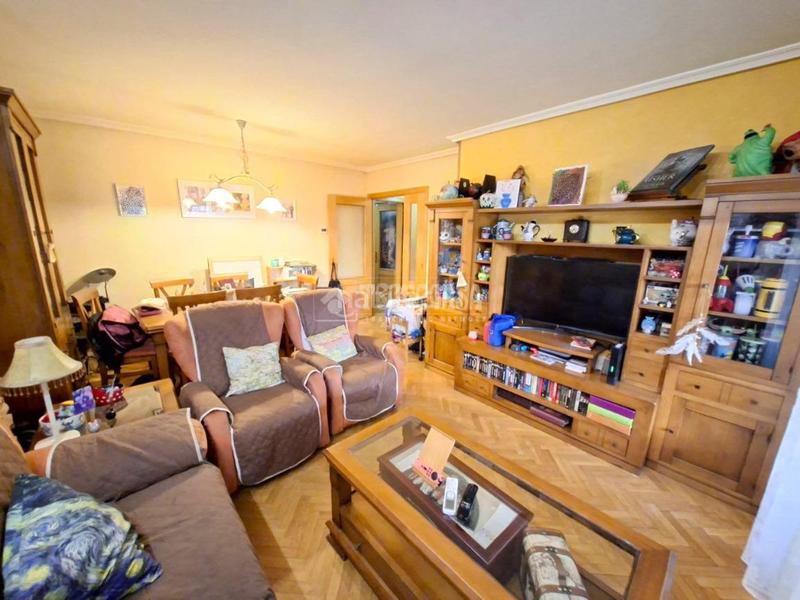 Foto 8c81dcdd-abc7-419d-bd2d-e3e4779e2fa0. Appartement avec chauffage parking dans Laguna Park Parla