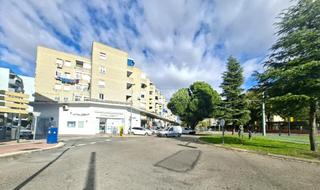 Pis en Villayuventus-Renfe. Piso en venta en parla