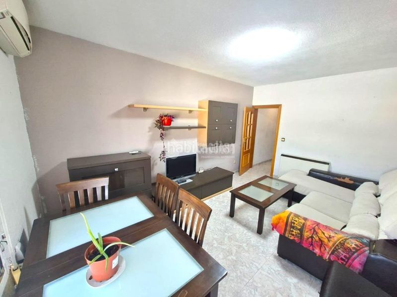 Foto 79feaf35-b856-43f5-a72d-77ac77280500. Piso  en venta en Villayuventus-Renfe Parla